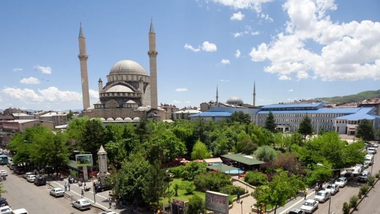 Bingöl İlinin Kaç İlçesi Var ve En Büyük İlçeleri Hangileri?