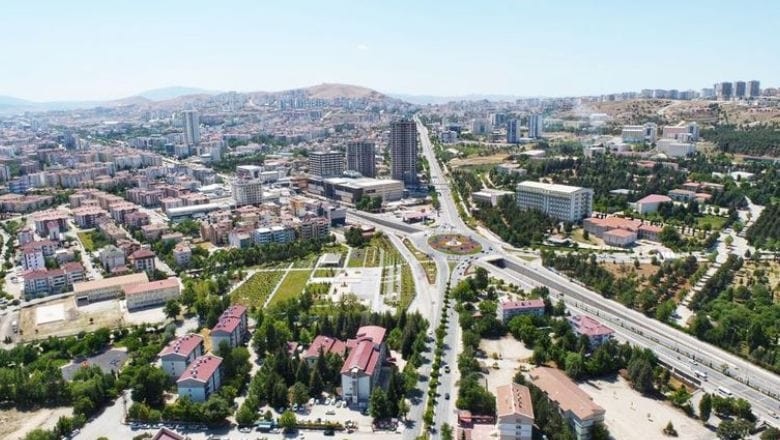 Elazığ İlinin Kaç İlçesi Var ve En Büyük İlçeleri Hangileri?