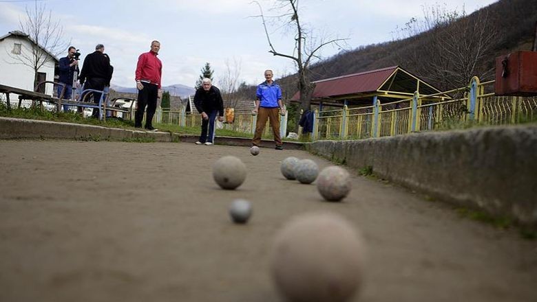 Balıkesir'de Gençler Bocce Sahasında Buluştu