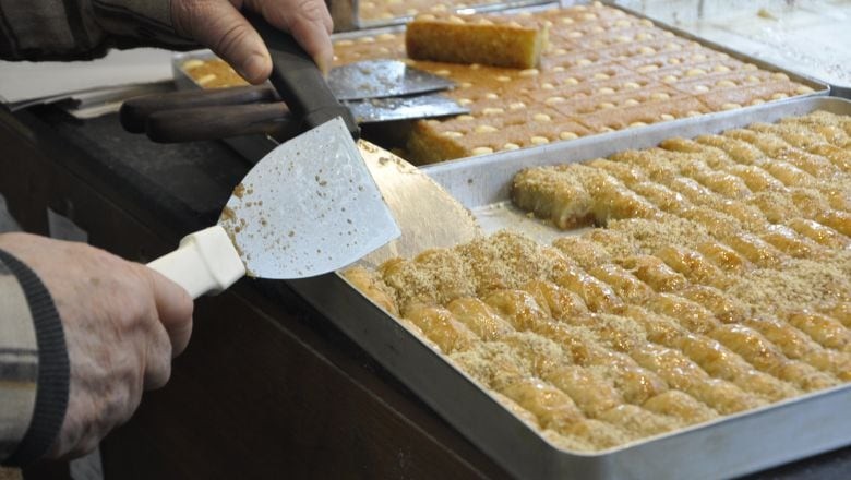 Balıkesir'de Tatlıcıların Bayram Telaşı Başladı