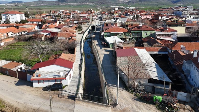 Altıeylül Karamanköy Taşkın Koruma Tesisi Tamamlandı