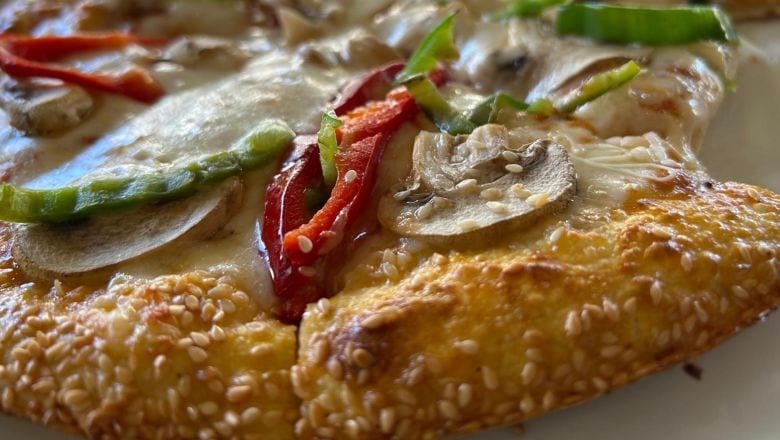 Farklı Bir Lezzet Deneyimi Susamlı Pizza