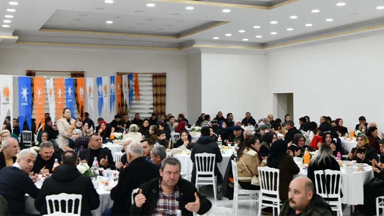 Gençler "İftara 5 Kala" Etkinliği ile Destek Oluyor