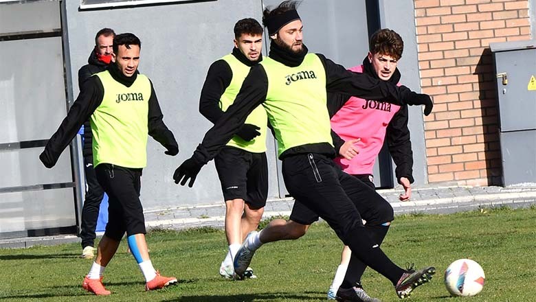 Balıkesirspor, Mazıdağı Fosfatspor Maçı Hazırlıklarını Sürdürüyor Balıkesirspor, Mazıdağı Fosfatspor Maçı Hazırlıklarını Sürdürüyor