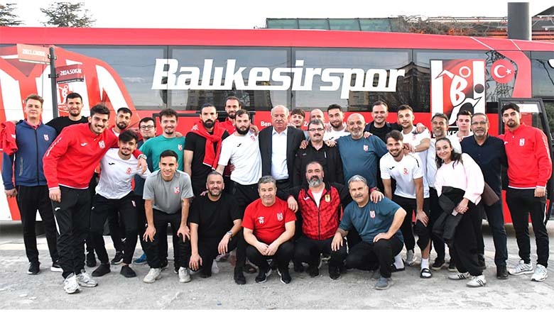 Balıkesirspor'dan Uluova İnşaat'a ve Taraftarlara Teşekkür Balıkesirspor'dan Uluova İnşaat'a ve Taraftarlara Teşekkür