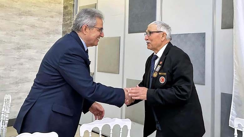 Bandırma Belediyesi'nden Şehit Aileleri ve Gaziler İçin Özel İftar Bandırma Belediyesi'nden Şehit Aileleri ve Gaziler İçin Özel İftar