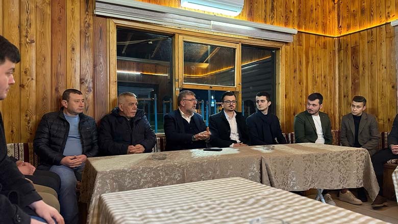 Başkan Cankul, Gençlerle "Gençlik Sofrası" İftarında Buluştu Başkan Cankul, Gençlerle "Gençlik Sofrası" İftarında Buluştu
