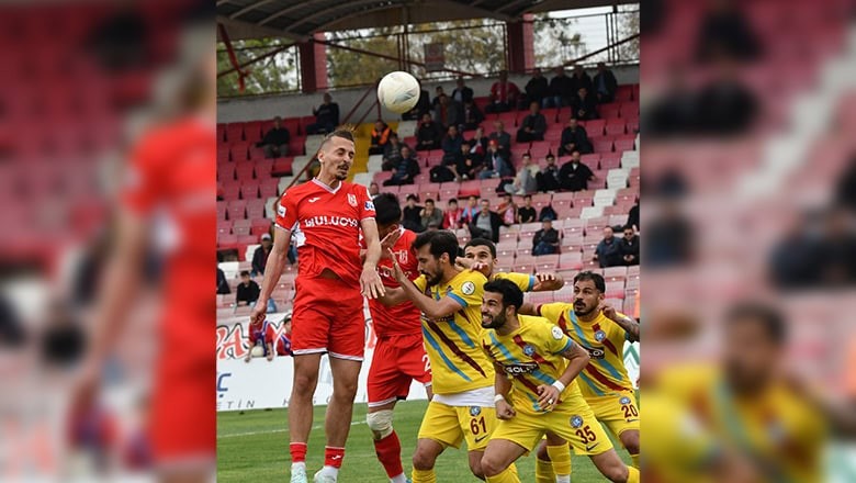Bertuğ Bayar Şov Yaptı! Balıkesirspor, Beykoz İshaklıspor’u 3-1 Mağlup Etti Bertuğ Bayar Şov Yaptı! Balıkesirspor, Beykoz İshaklıspor’u 3-1 Mağlup Etti