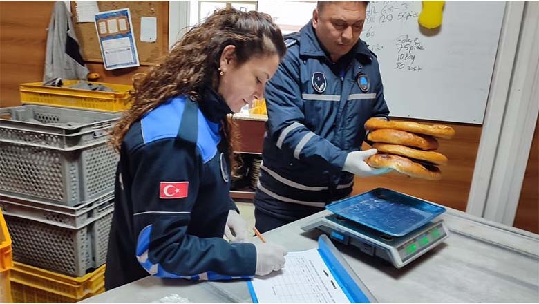 Bigadiç Belediyesi’nden Fırın Denetimi Bigadiç Belediyesi’nden Fırın Denetimi