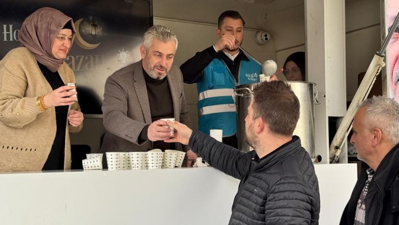 Aka: "Bu Şehir İçin Gövdemi Taşın Altına Koymaktan Asla Çekinmem"