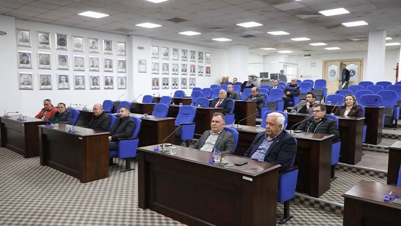 Edremit'te Zeytinli Rock Festivali İçin Çalışmalar Başlatıldı Edremit'te Zeytinli Rock Festivali İçin Çalışmalar Başlatıldı