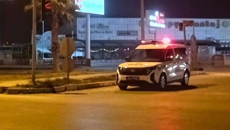 Sanayi Kavşağında Korkunç Kaza, 1 Ölü, 1 Yaralı Sanayi Kavşağında Korkunç Kaza, 1 Ölü, 1 Yaralı