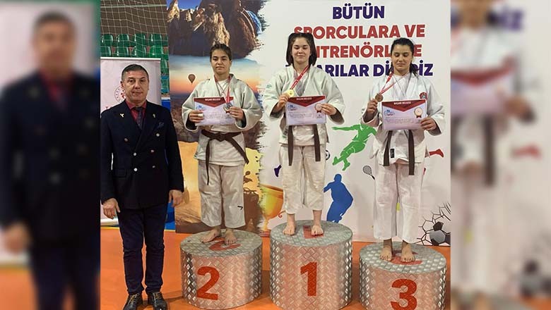 Türkiye 2.'si Olan Judocu Güngör, Burç Özoğuz’u Ziyaret Etti Türkiye 2.'si Olan Judocu Güngör, Burç Özoğuz’u Ziyaret Etti