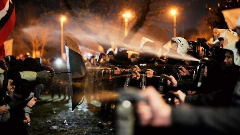 Üç Büyük Şehirde Yasak! Giriş-Çıkışlar Kapatılıyor
