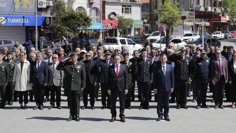 Atatürk’ün Burhaniye’ye Gelişinin 91. Yılı Törenle Kutlandı