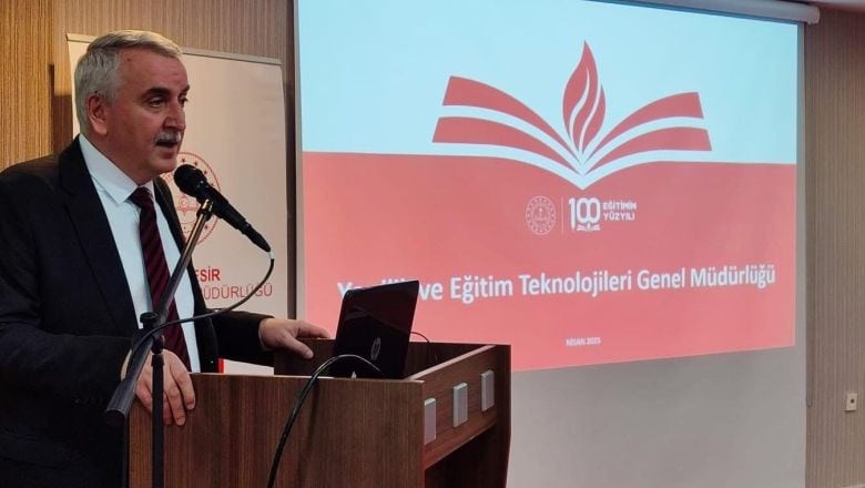 Bilişim Hukuku ve Güvenli İnternet Balıkesir Gündeminde