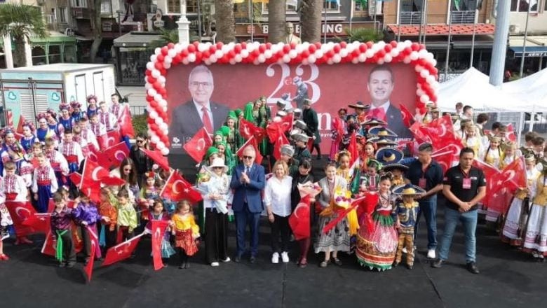 Bandırma’da Uluslararası Çocuk Festivali Başladı