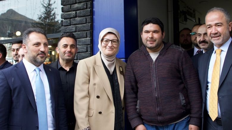 Vekil Uygur Tokat’ta Teşkilatla Buluştu