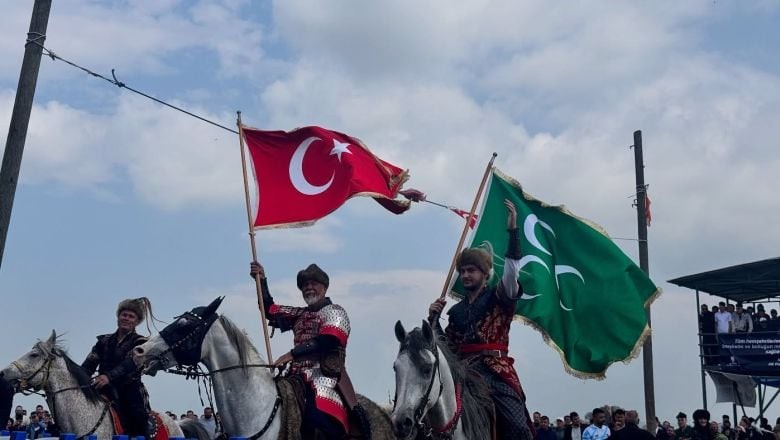 Vekil Uygur Hıdırellez Coşkusunu Halalca'da Yaşadı