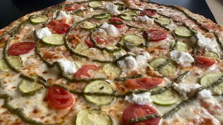 Balıkesir'de Pizza Severlere Şaşırtıcı Alternatif