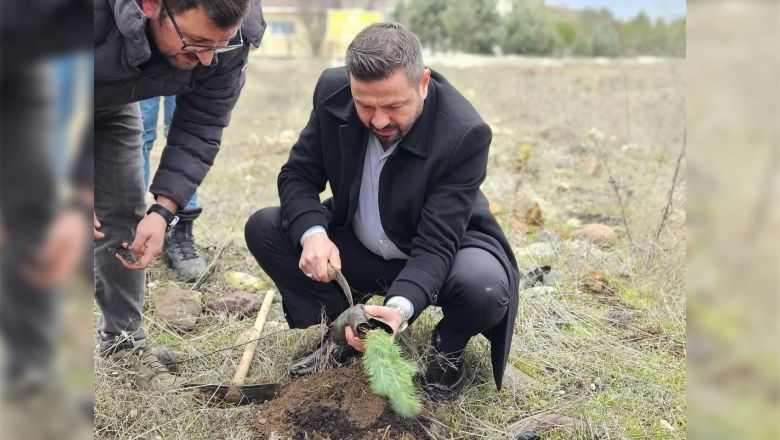 Zirai Don Sonrası AK Parti'den Çiftçiye Destek