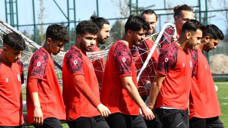 Balıkesirspor: 'Play-Off Hedefi Sürüyor'