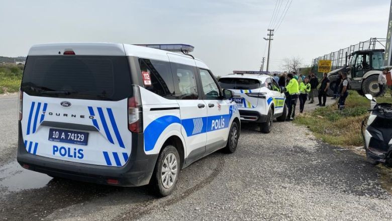 Ayvalık’ta Hamile Kadın ve Çocuğu Kazada Yaralandı!