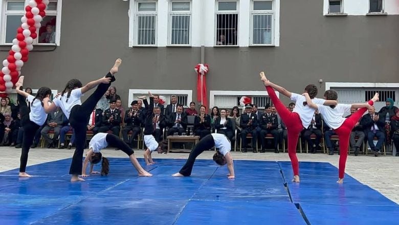 Kepsut’un Küçük Kahramanları Sahnedeydi!