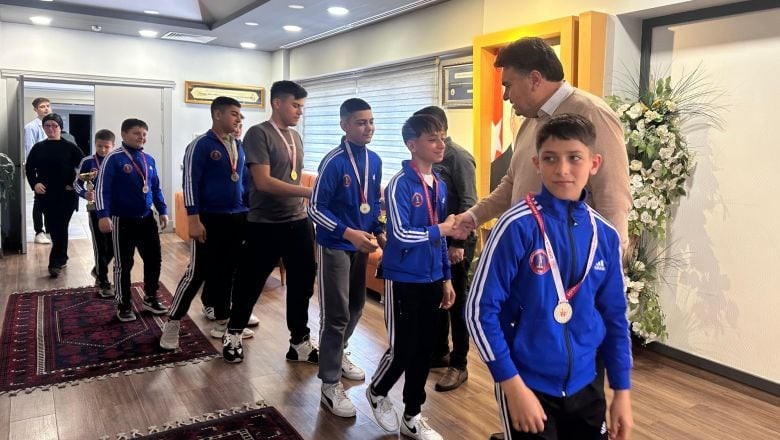 Genç Güreşçilerden Başkan Ersoy’a Ziyaret