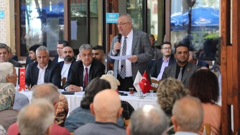Başkan Ertaş Altınoluk'ta Halkla Buluştu