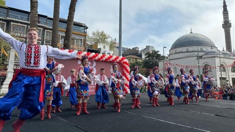 Bandırma’da Uluslararası Çocuk Festivali Başladı