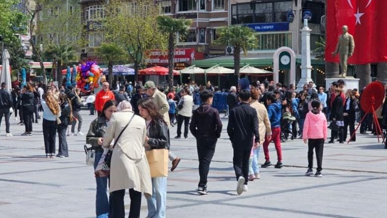Balıkesir’in Birçok İlçesi Depremi Hissetti!