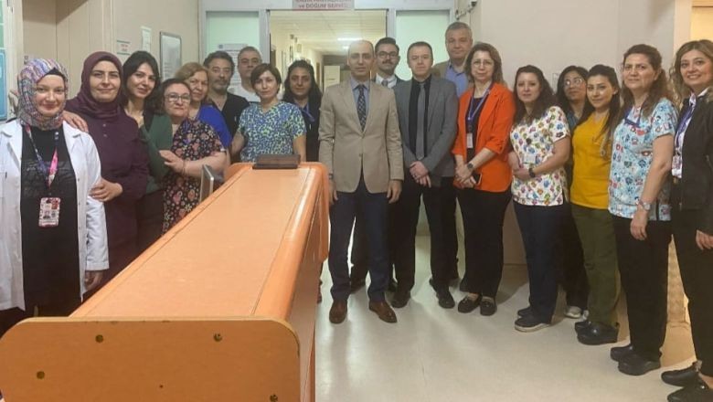 Edremit Devlet Hastanesi'nde 'Ebeler Haftası' Kutlandı