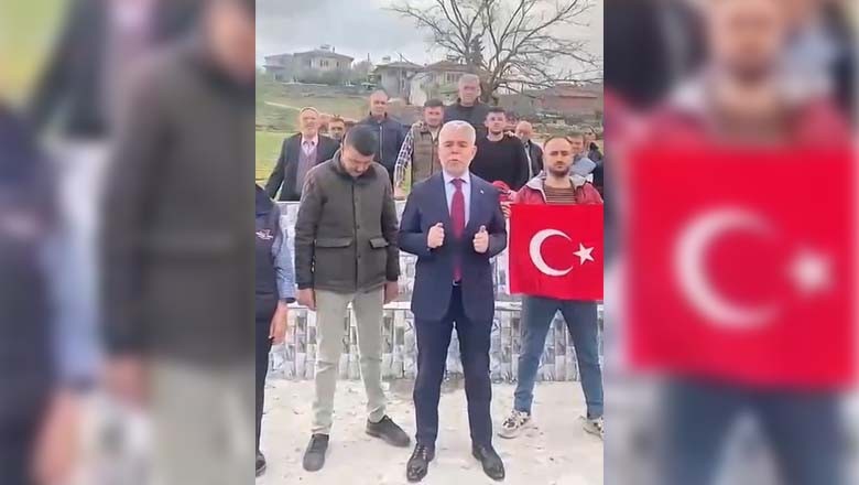 Sındırgı Aslandede Mahallesi’nde Arazi Satışına Tepki Sındırgı Aslandede Mahallesi’nde Arazi Satışına Tepki