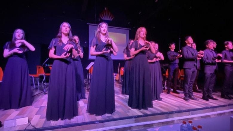 Ayvalık’ta Genç Yeteneklerden Müzik Ziyafeti