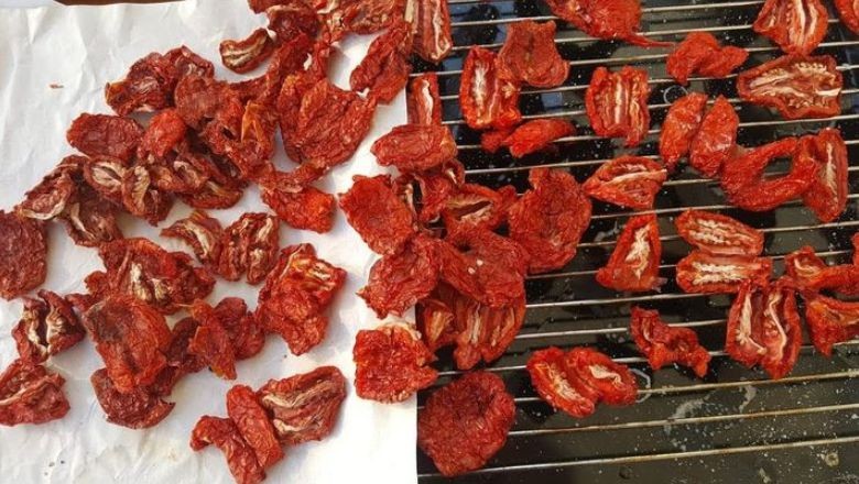 Balıkesir'de Domates Nasıl Kurutulur?