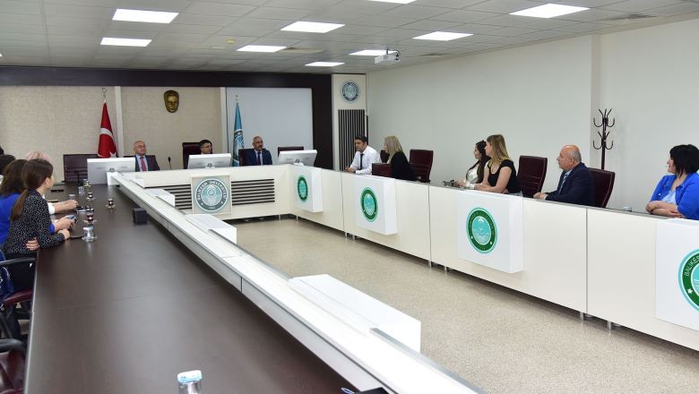 Moldovalı Öğrenciler Balıkesir’de Eğitim Alacak