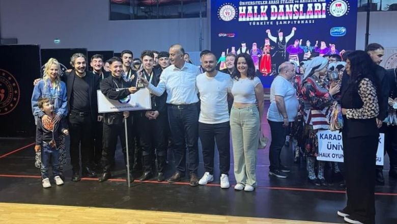 BAÜN Halk Oyunları Ekibi Türkiye İkincisi Oldu