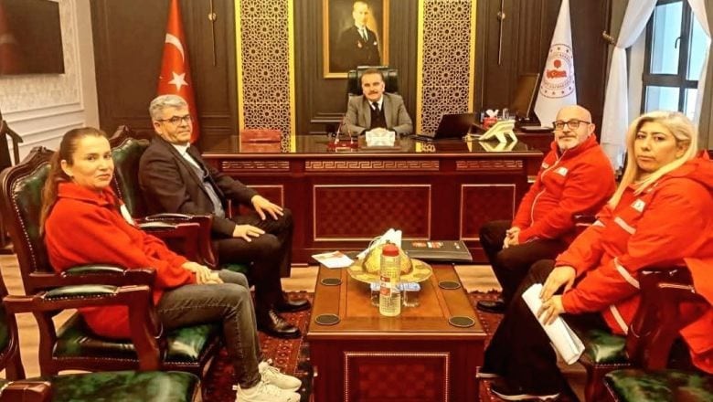 Kurban Bereketi Türk Kızılay ile Edremit'te Yayılıyor