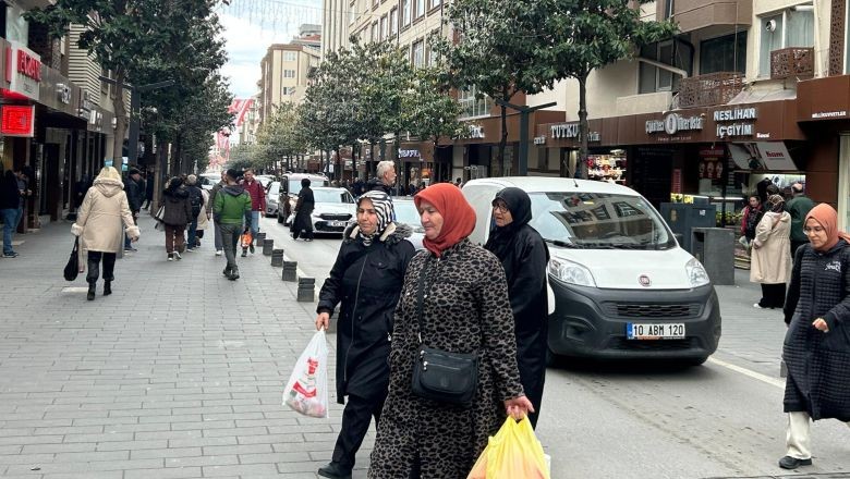 Balıkesir Hareketli Günlerden Bir Gün Yaşadı