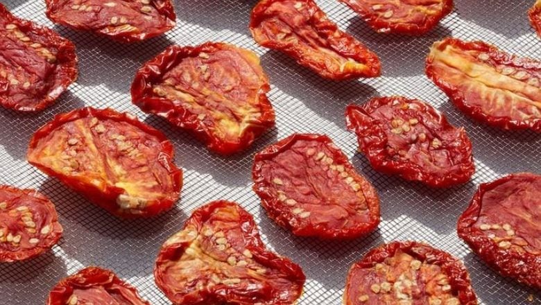 Balıkesir'de Domates Nasıl Kurutulur?