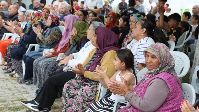 Başkan Ertaş 47 Mahallede Halkla Buluştu