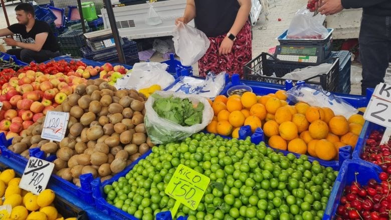 Yaz Meyveleri Tezgahlarda Yerini Aldı