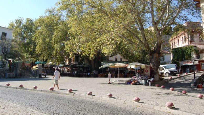 Ununu Eleyip Eleğini Asanların Durağı: Balıkesir