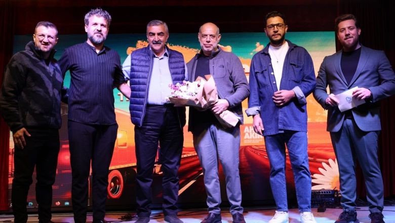 Bahara Yolculuk Tırı Balya'da Müzik Dolu Bir Gece Yaşattı