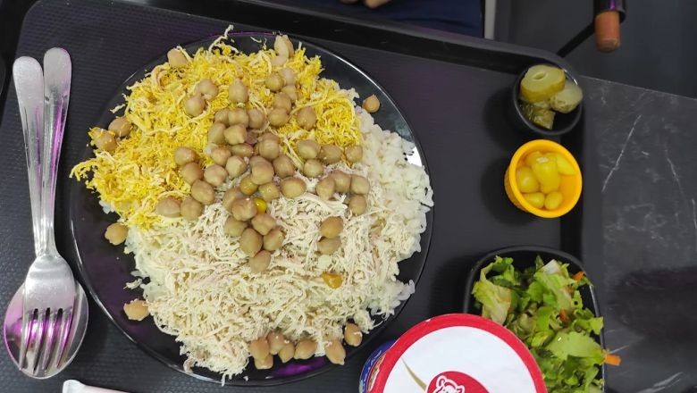 Balıkesir'de Öğrenciler Öğlen Ne Yer?