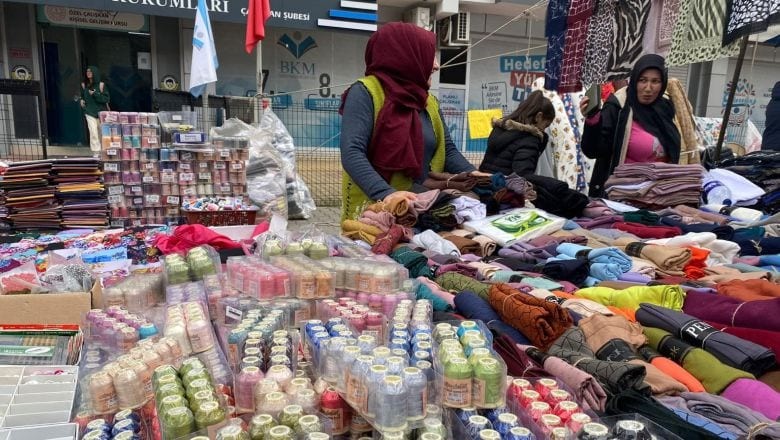 Balıkesir'de Çeyiz Bohçalarının Vazgeçilmezi: Pullu Yazmalar