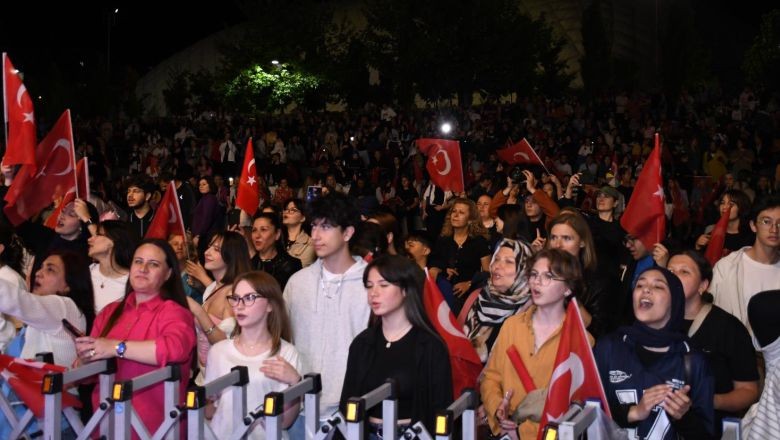  Büyükşehir’in Etkinlikleri Avlu’yu Renklendirdi