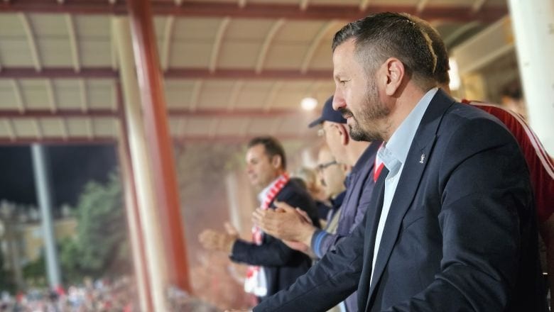 AK Parti İl Başkanı Mehmet Aydemir Tribünde Takımın Yanındaydı