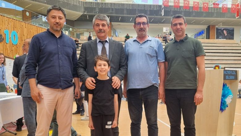 Türk Eğitim-Sen Balıkesir Şubesi’nden Okullara Moral Ziyareti 